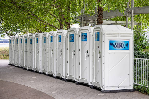 Best Porta potty rental near me  in Cardington, OH